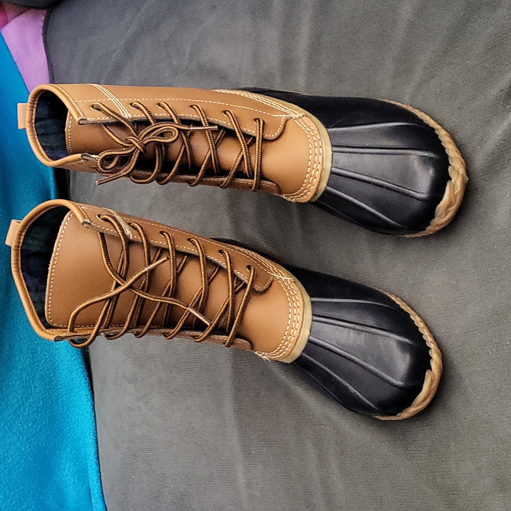 Lands' End duck boots size 8